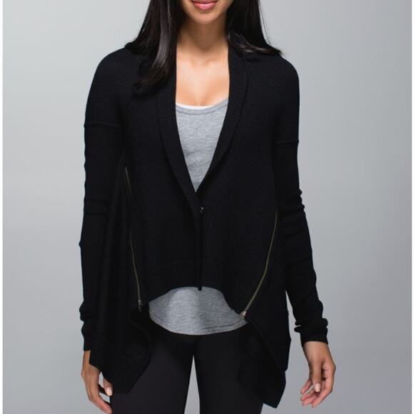 Lululemon Wrap It Up Sweater Cardigan Merino Wool BLACK Draped Zipper Pockets - Picture 1 of 7